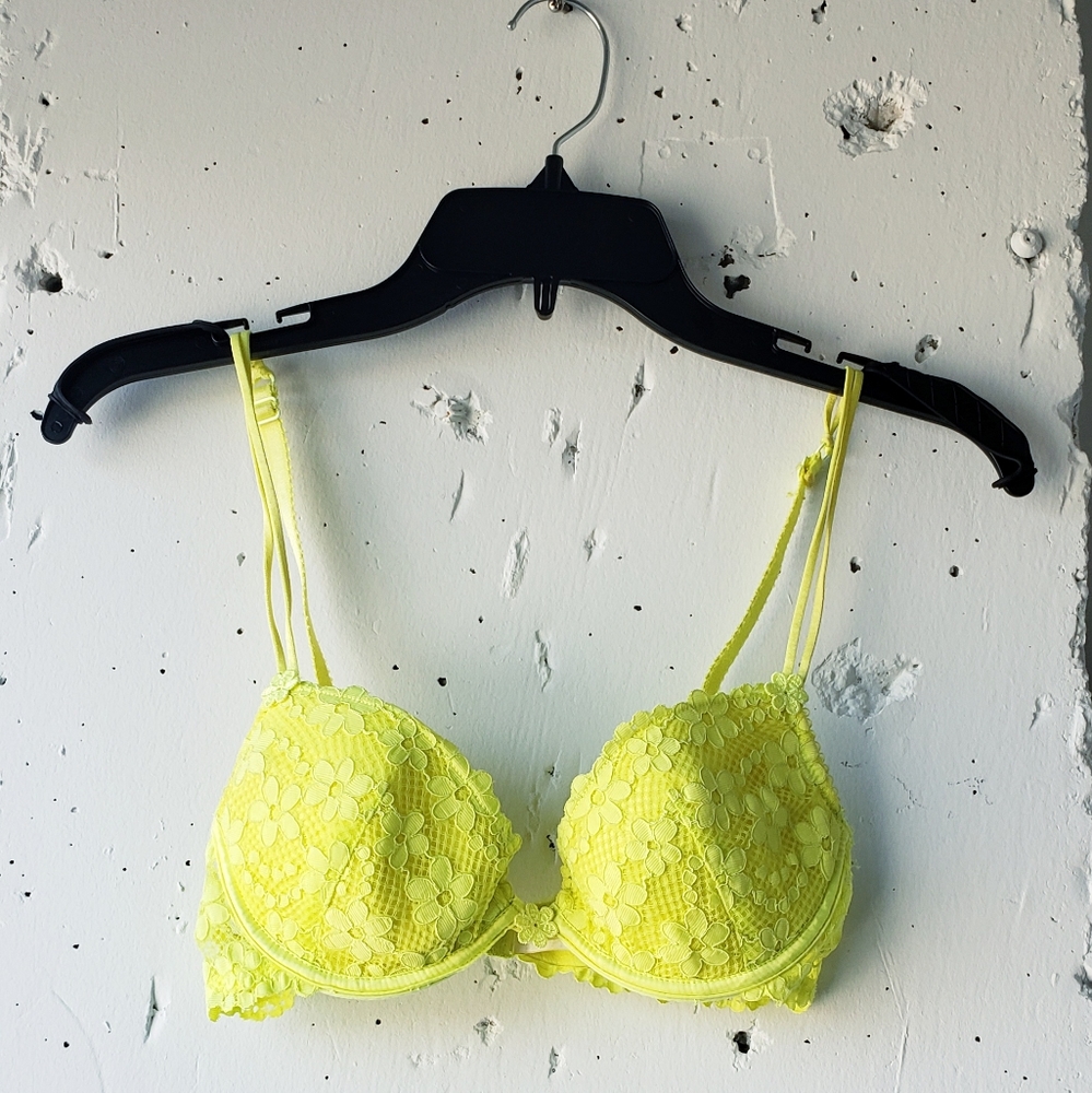 LaSENZA Neon yellow flower lace bra 34B